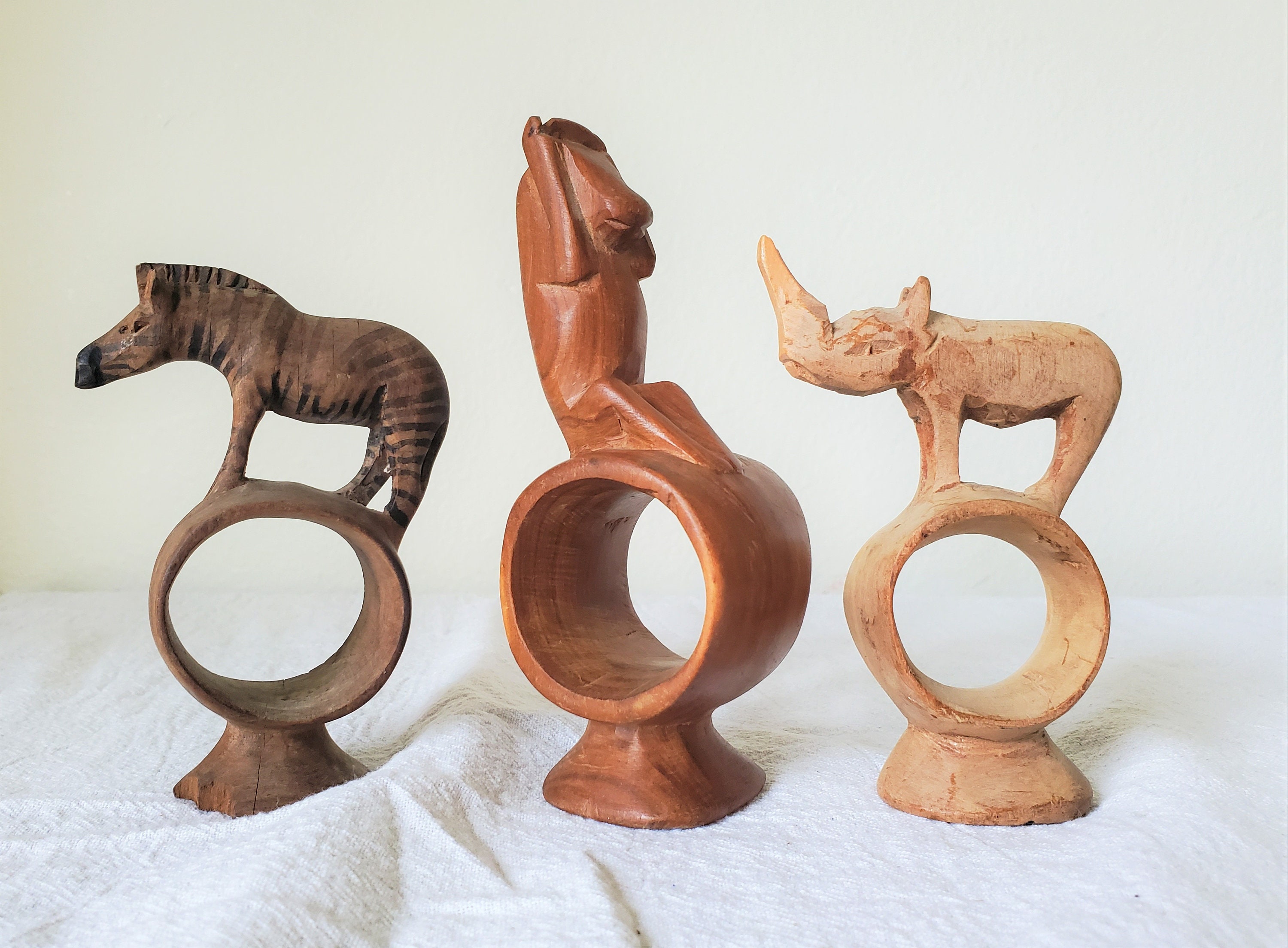 Vintage Carved Wooden Animal Napkin Rings Set of Three - Etsy Vintage Carved Wooden Animal Napkin Rings Set of Three - Etsy