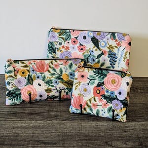 Pochette à fermeture éclair en coton floral ivoire, trousse de maquillage en tissu, porte-monnaie, trousse