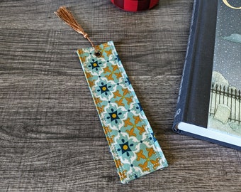 Unique Green Blue Mosaic Tile Cotton Bookmark - Colourful and Functional Book Accessory