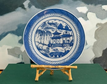 Antique Small Blue and White Chinese Export Plate // Chinoiserie // Grandmillennial // Interior Design