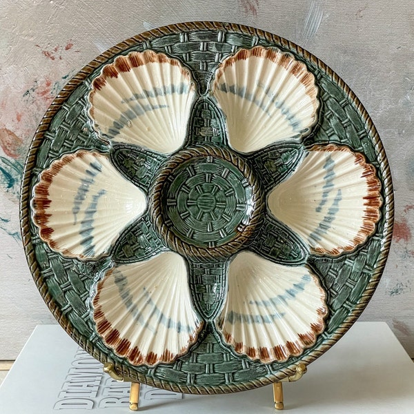 Antique Longchamp Green Basketweave Majolica Oyster Plate // Circa 1890 // Made in France // French Majolica  //Grandmillennial // Coastal