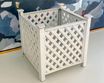 Vintage White Cast Iron Open Weave Lattice Jardiniere Cachepot Planter // Interior Design // Grandmillennial