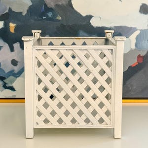Vintage White Cast Iron Open Weave Lattice Jardiniere Cachepot Planter // Interior Design // Grandmillennial