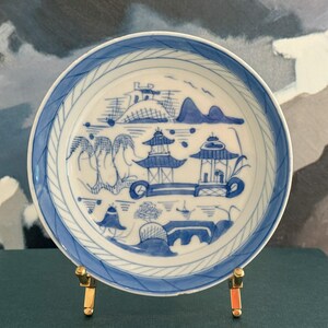 Antique 19th Century Blue and White Porcelain Shallow Bowl Dish // Circa 1850 // Catchall // Trinket Dish // Chinoiserie // Grandmillennial