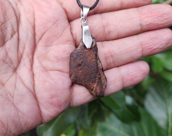 Gebel Kamil Meteorite Sliver Pendant - Iron Meteorite