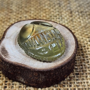 Libyan desert glass . gold Scarab beetle Carving . Libyan Gold Tektite . Libyan  Glass . Libyan Desert Crystal . 10GR . tektite . ldg
