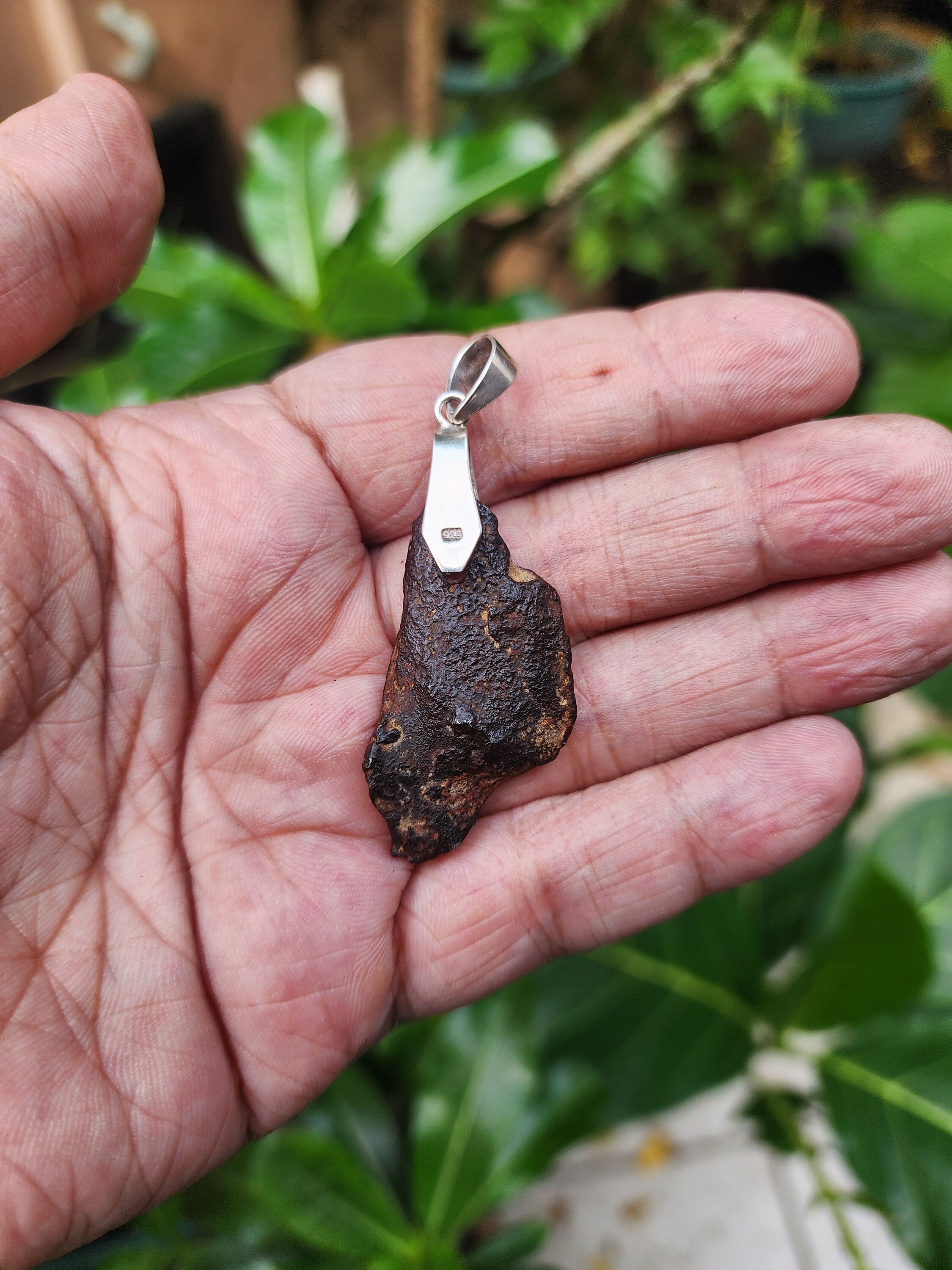 Gebel Kamil Meteorite Pendant - Iron Meteorite - Meteorite