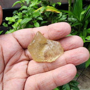 Natural Libyan Desert Glass Tektite: Gold Crystal (16GR)