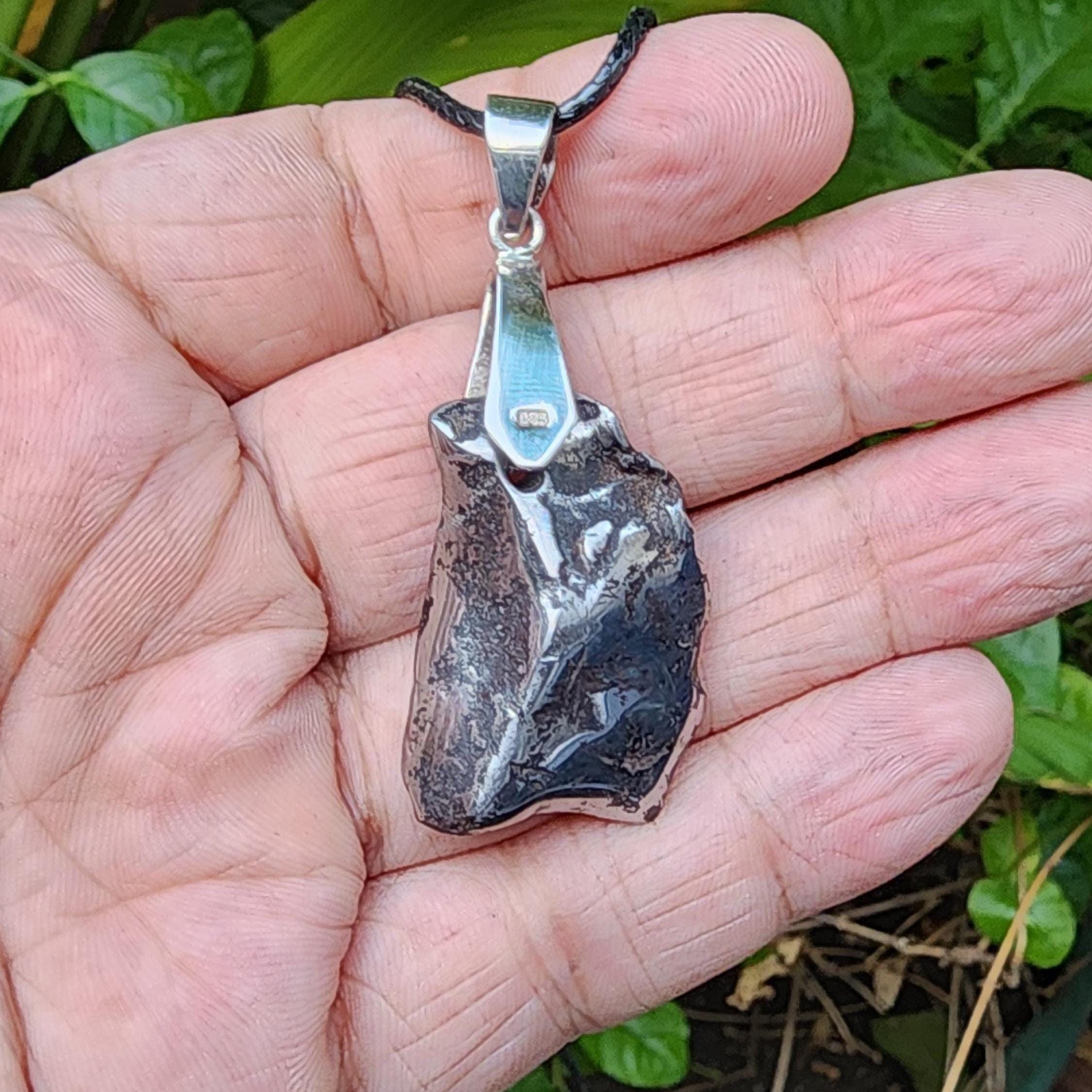 Gebel Kamil meteorite over pendant 配送 No11 ネックレス
