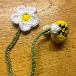 Crochet Flower and Bee Bookmark Pattern