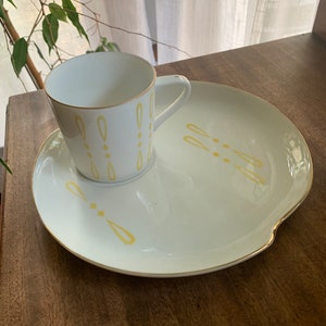 50s set of two snack plates and cups retro vintage mcm yellow
