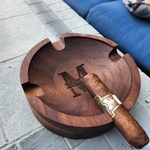 Walnut Cigar Ash Tray, 5 styles, monogram cigar ash tray, gift for men, groomsman gift, personalized wedding gift