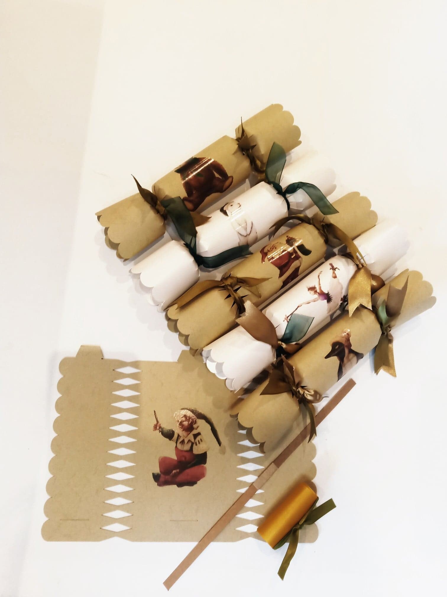 Make Your Own Christmas Cracker Kits Flat Packed, Fill Your Own