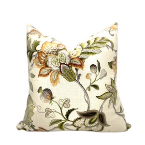 Fleur De Leaf Linen Pillow Cover