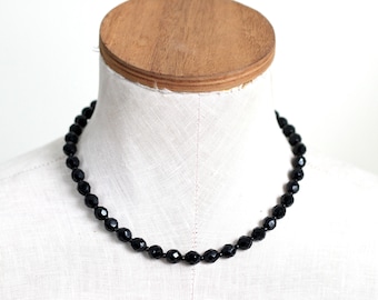 Vintage Faceted Black Glass Single Strand Beaded Necklace