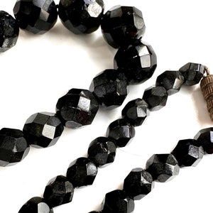 Hand Faceted Graduated French Jet Single Strand Necklace - Vintage 1920s - 1930s