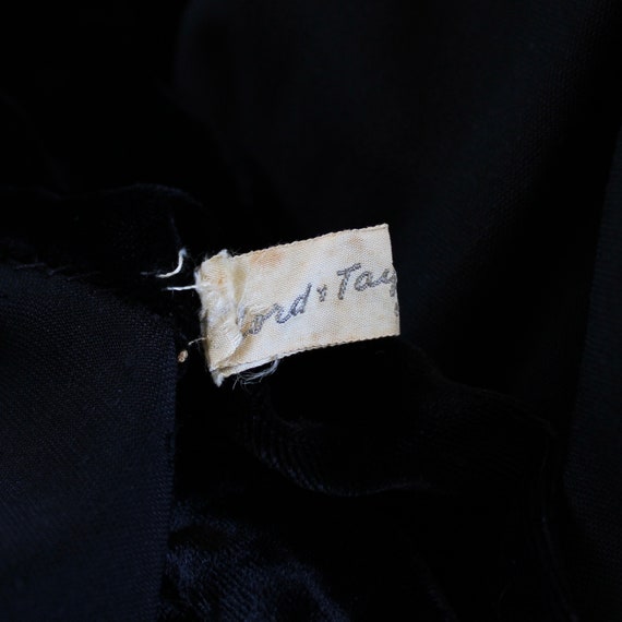 1930s Silk Velvet Bias Cut High-Low Vintage Dress… - image 10