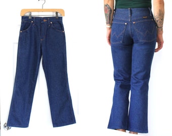 1970s Wranglers Jeans Made in USA Lasso Font Student Fit - Cropped Kick Flare Vintage Denim - Size 00