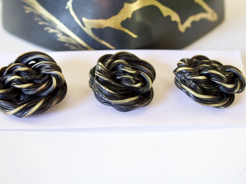 Vintage Buffed Celluloid Extruded Twisted Knot Buttons Set of Three Large Coat Buttons 1 3/8 image 3