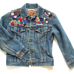 1972 - 1984 Vintage Kids Levi&#39;s Trucker Jean Jacket - Button Embellished - Childs Size 10