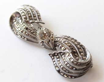 1930s Sterling Silver Marcasite Diamanté Dimensional Bow Brooch  - Art Deco Vintage Jewelry