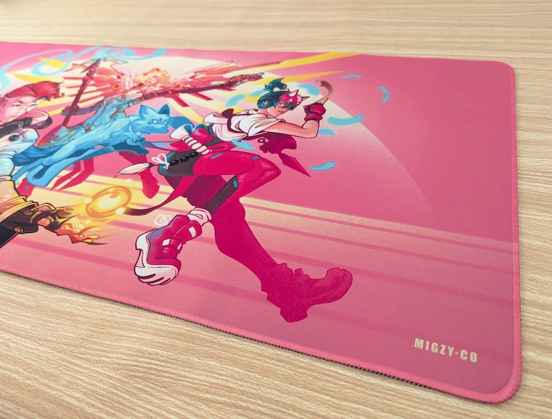 A close up of the bottom right corner of the mat. The artist's name is on the corner- Migzy Co.