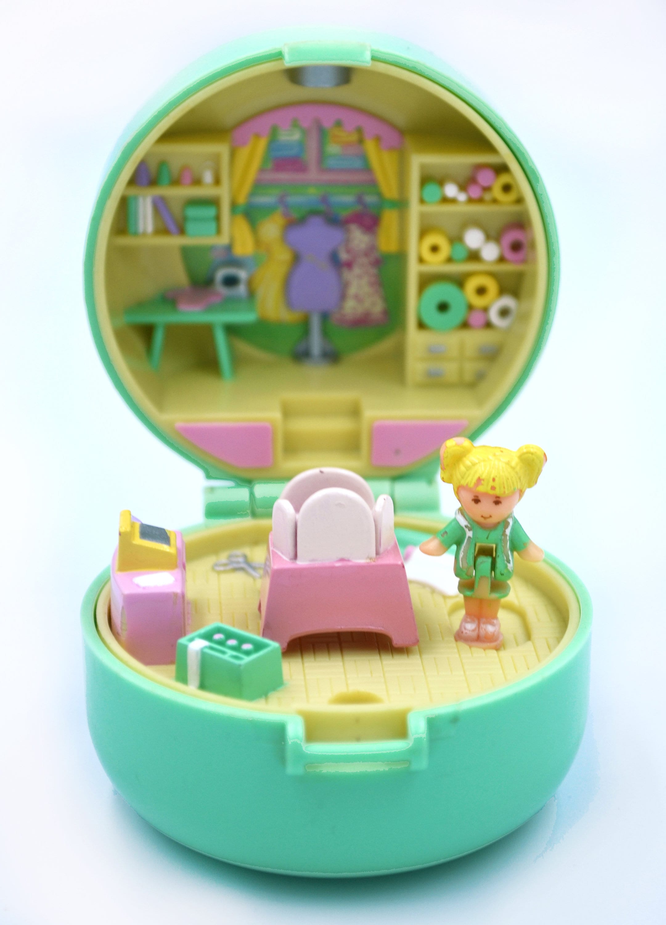 Vintage Polly Pocket Tiny Tina's Dressmaking Ring and Ring