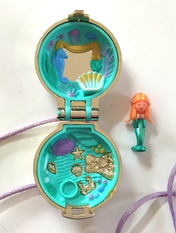 Extremely Rare Complete Vintage Polly Pocket, Polly Pocket Seashine Mermaid  Locket Polly Pocket Vintage During Mermaid Gold 