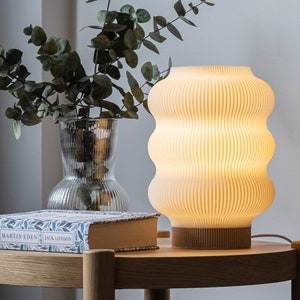 Lampe de table moderne, lampe de chevet pour décoration intérieure esthétique, lampe de bureau étudiant Ostraco image 2