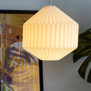 Modern Origami Pendant Light as a Japandi Hanging Lampshade for Minimalist Home Decor SoraTobu image 7