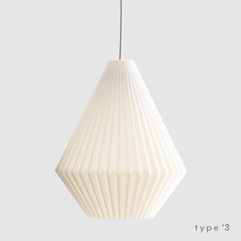 Modern Origami Pendant Light as a Japandi Hanging Lampshade for Minimalist Home Decor SoraTobu Type '3