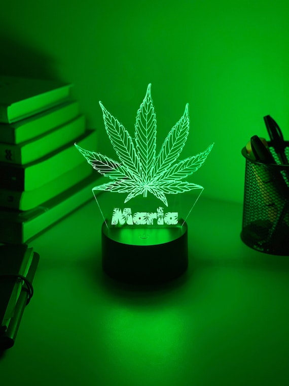 Personalised WEED 3D Night Light | Personalised Gift for adults | Desk Lamp | Weed Gift | CBD | Marijuana | Weed lamp