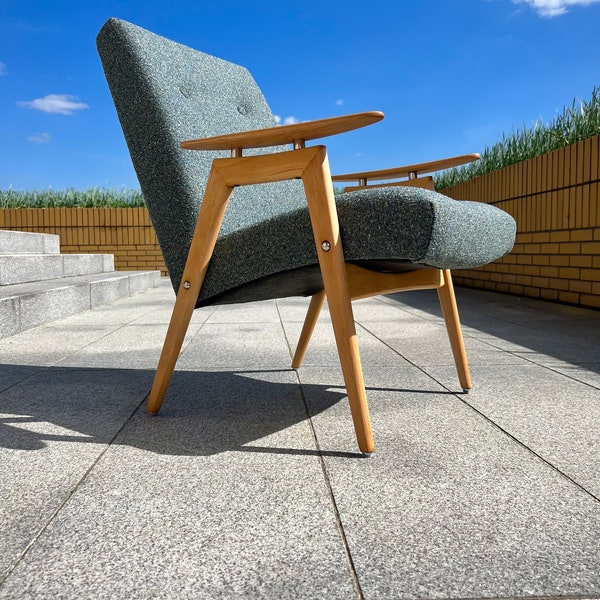 TON armchair designed by Jaroslav Šmidek Czechoslovakia 1960s