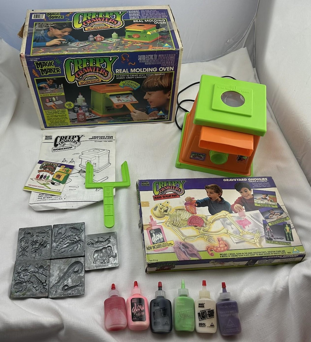 1993 Creepy Crawlers Thing Maker Toy Max 6 Full Goop, Mold Kit