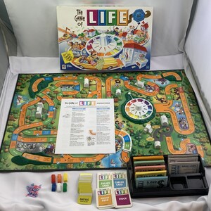 1999 Game of Life Board Game by Milton Bradley Complete Great Condition FREE SHIPPING