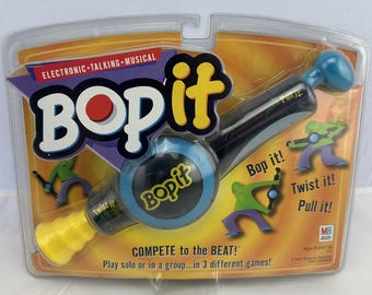 Vintage Bop It Extreme 2 Push and Pull Game by Hasbro 1990s Toy