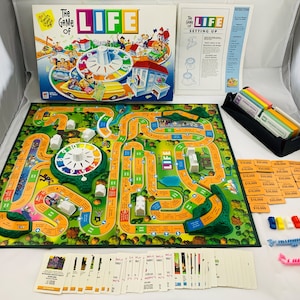 2002 Game of Life Board Game by Milton Bradley Complete Great Condition FREE SHIPPING