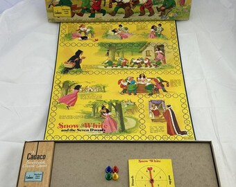 Vintage 1980 Snow White With Magic Mirror Board Game Disney 100