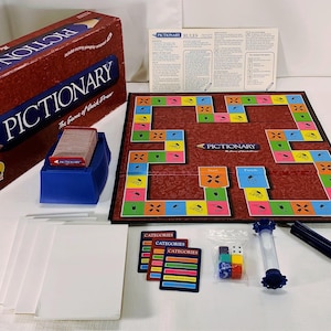 2000 Pictionary 15th Anniversary Edition Complete in Great Condition FREE SHIPPING