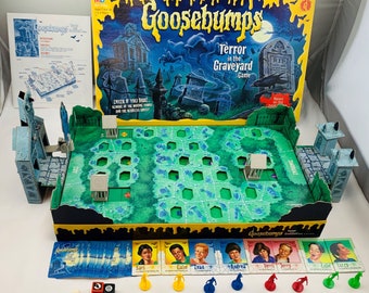 1995 Goosebumps: Terror in the Graveyard Game by Milton Bradley Complete Great Condition FREE SHIPPING