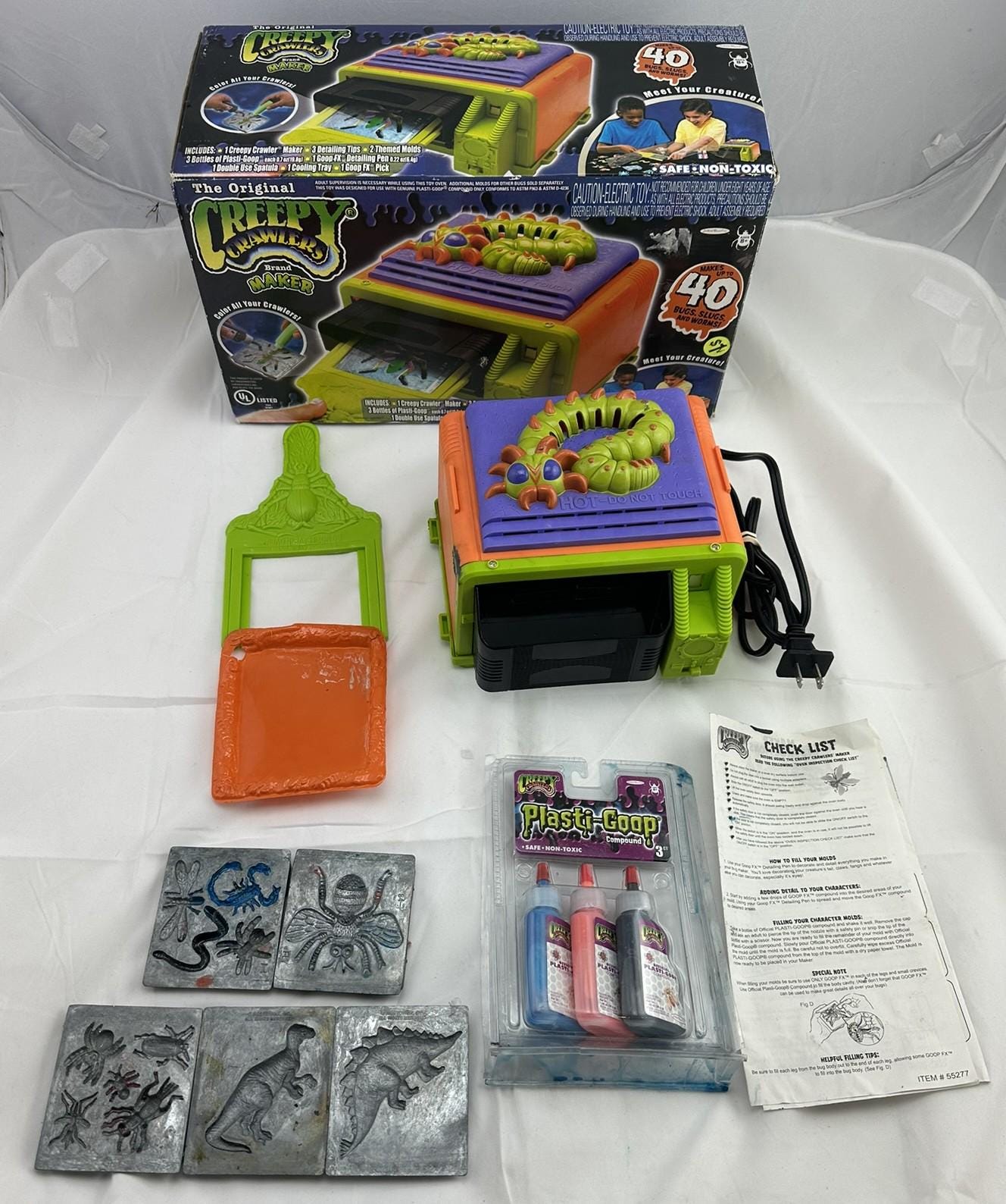 Creepy Crawlers Thing Maker Jakks Pacific Goop Brand New 5 Molds