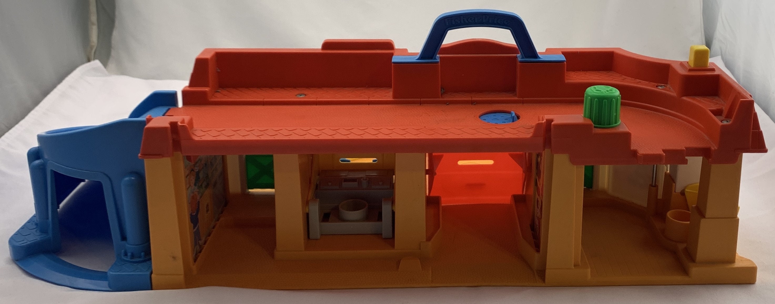 フィッシャープライス　メインストリート　1986年 Vintage Fisher Price Little People Main Street 1986 - Etsy