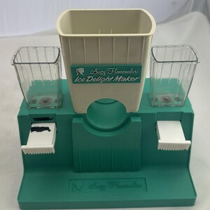 1969 Suzy Homemaker Ice Delight Maker Sweet Shoppe Works, in Good Condition FREE SHIPPING image 5