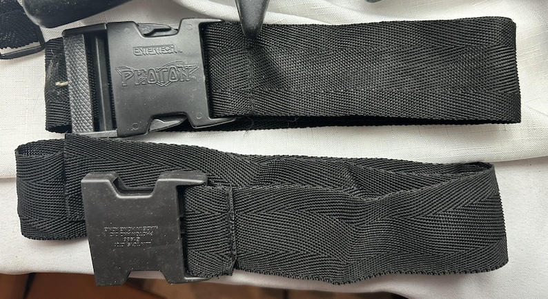 1986 Photon Electronic Warrior Battle Game Red and Green Working Great Condition FREE SHIPPING image 3