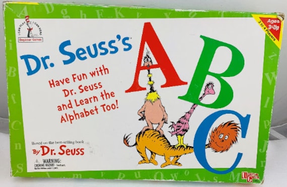 Dr. Seuss's ABC Game Complete Great Condition, 4 Books, 2 Movies