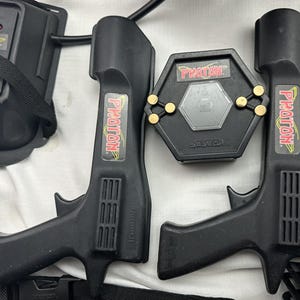 1986 Photon Electronic Warrior Battle Game Red and Green Working Great Condition FREE SHIPPING image 4