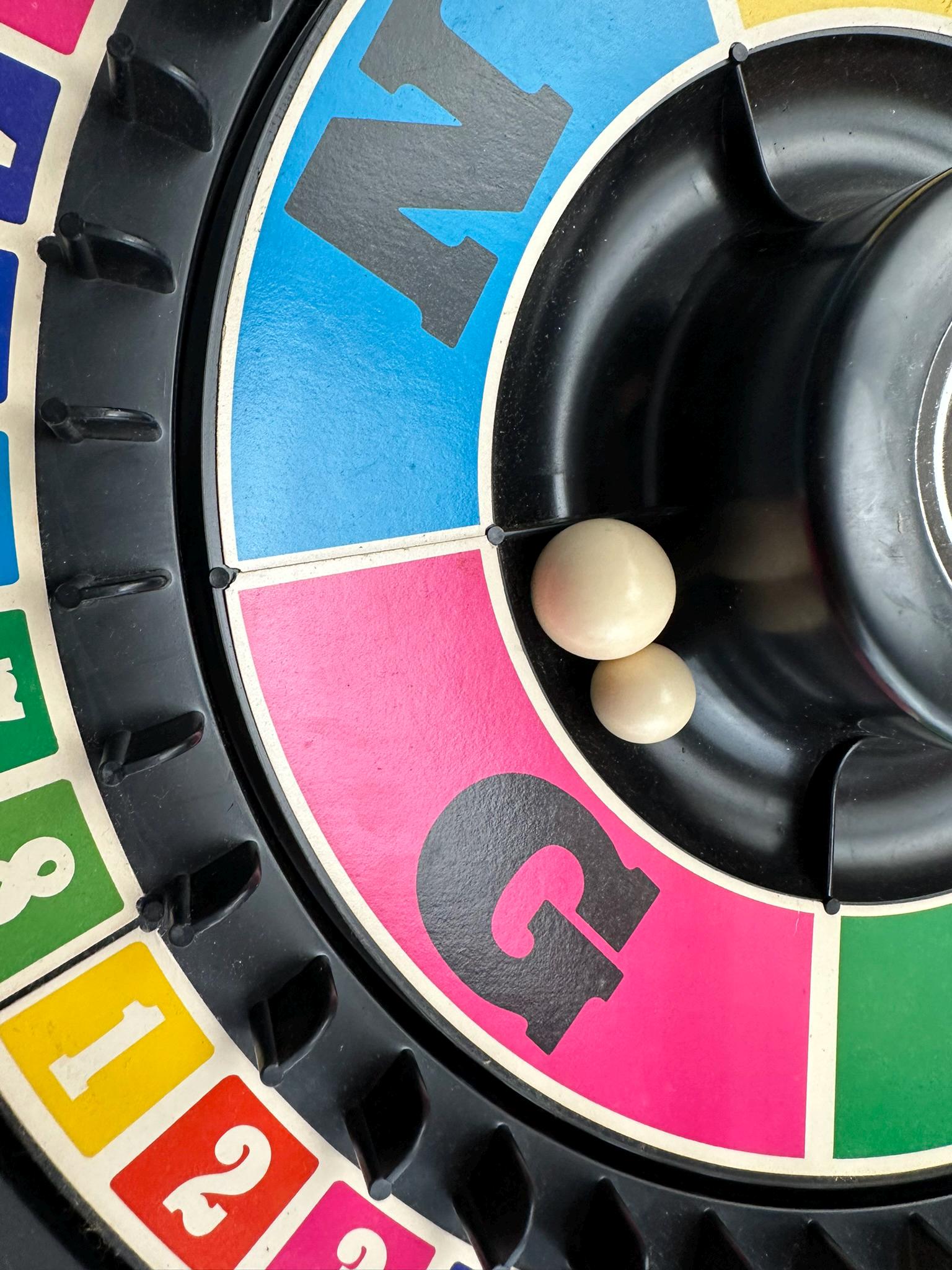 1973 Aurora Skittle Bingo Complete/working in Great Condition FREE