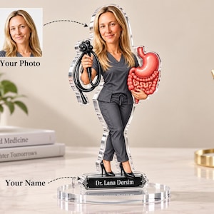 Benutzerdefinierte Karikatur eines Gastroenterologen • Magendoktor Geschenk • GI-Spezialist 4-teiliges Bündel ODER Acryl-Aufsteller • Personalisierte medizinische Trophäe