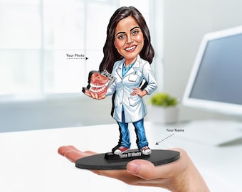 Personalized Dentist Gift Set – Wooden Cartoon Dentist Figurine Trinket