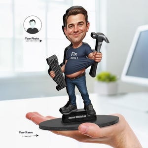 Figura divertida de técnico informático, regalo, caricatura personalizada, imán, llavero o abalorio para coche.